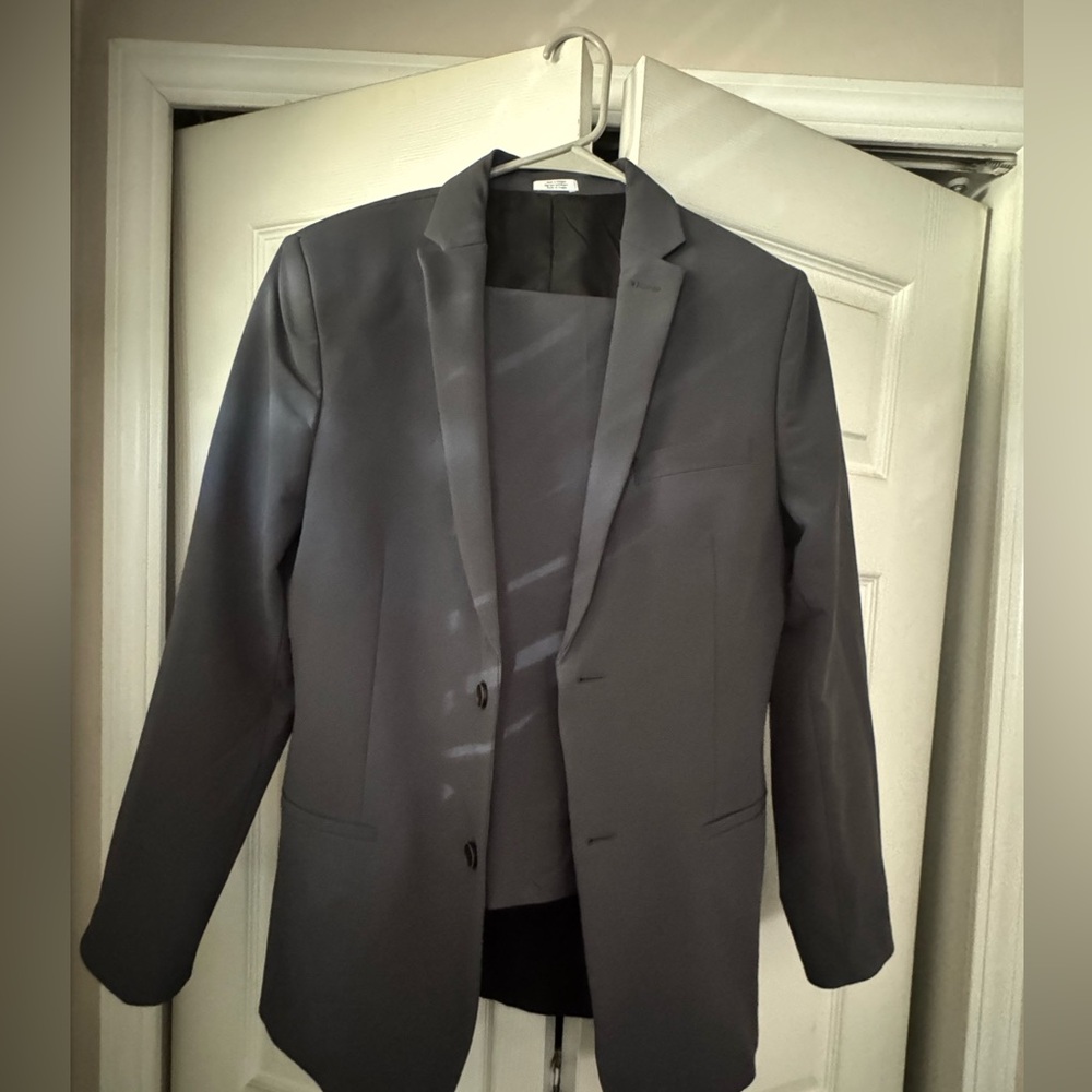 Calvin Klein boys slim fit suit